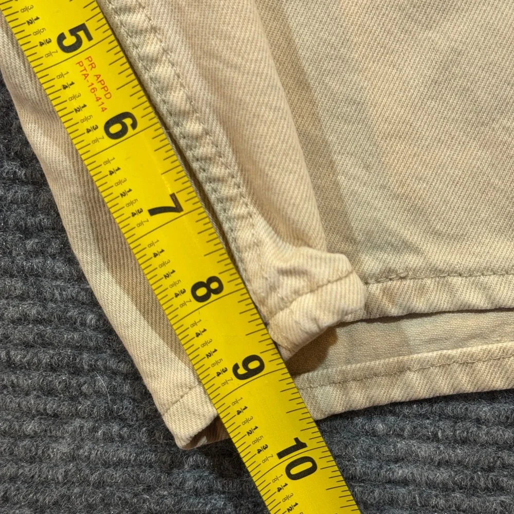 Vintage USA Made Levi's 550 Relaxed Fit Denim Shorts W38 Blank Tab Stone Khaki